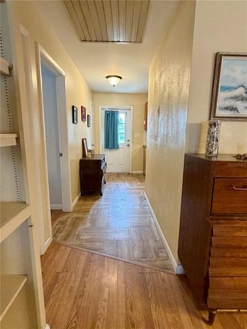 700 W DAMPIER STREET, Inverness, FL 34450