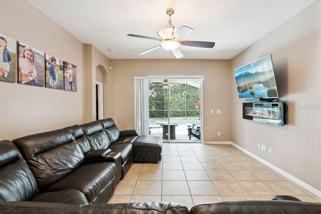 8484 DOVER VIEW LANE, Orlando, FL 32829