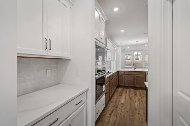 114 Portico Pl, La Vergne, TN 37086