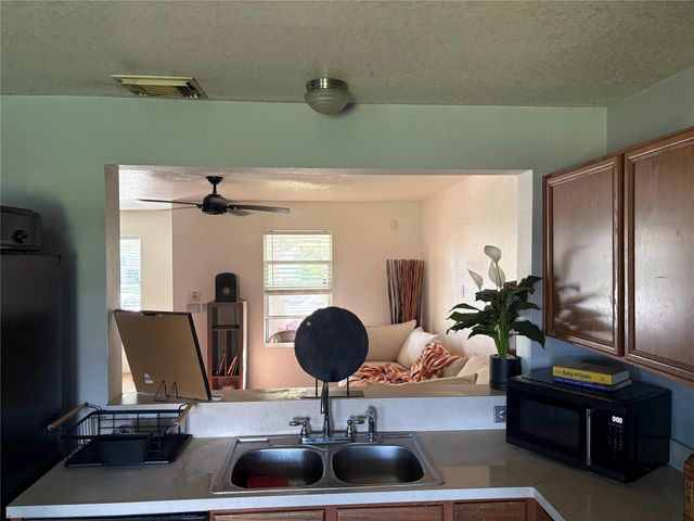 3119 Becker Glen Street, Fresno, TX 77545