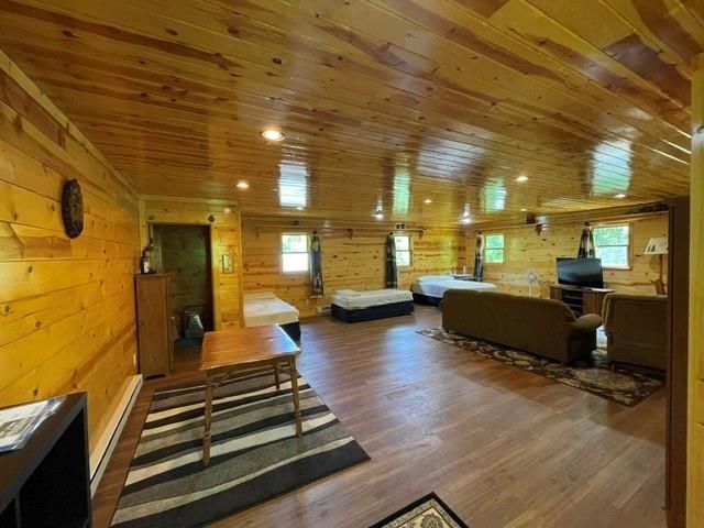 15657W Lakewood Lane, Hayward, WI 54843