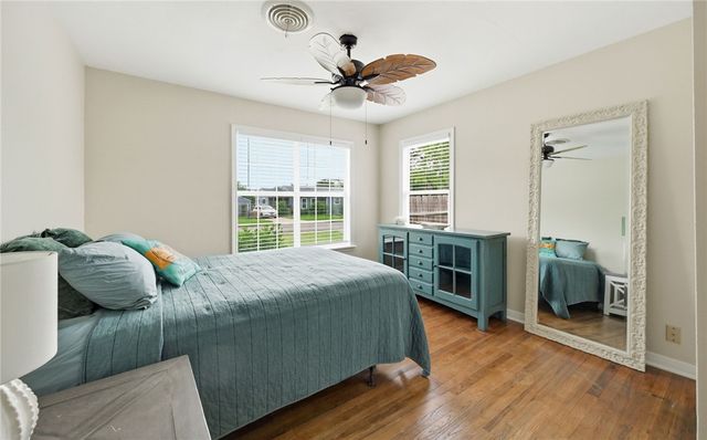 414 Homecrest St, Corpus Christi, TX 78412