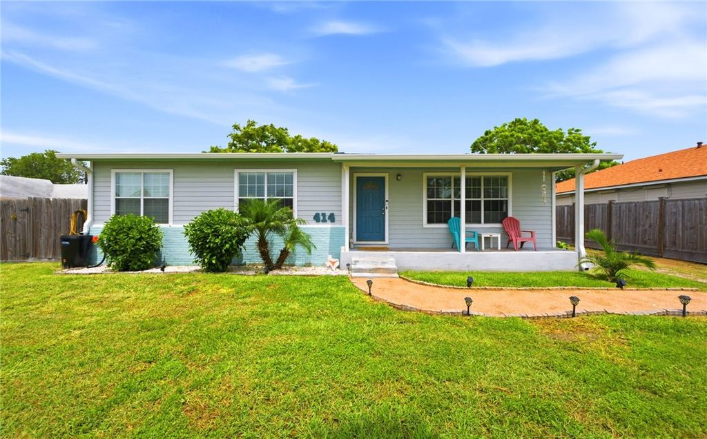 414 Homecrest St, Corpus Christi, TX 78412