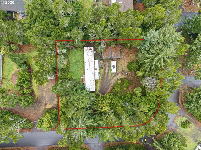 4826 RHODODENDRON Loop, Florence, OR 97439