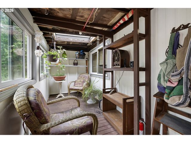 4826 RHODODENDRON Loop, Florence, OR 97439