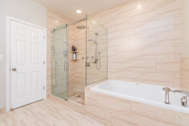 220 W Scott Street A, Chicago, IL 60610