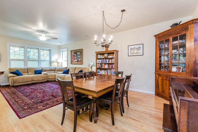 220 W Scott Street A, Chicago, IL 60610