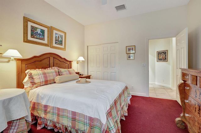 8671 Falcon Green Drive, West Palm Beach, FL 33412