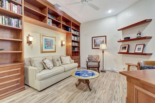 8671 Falcon Green Drive, West Palm Beach, FL 33412