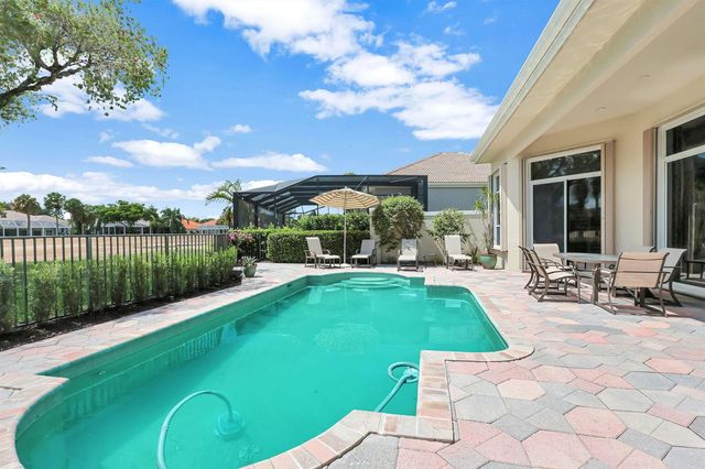 8671 Falcon Green Drive, West Palm Beach, FL 33412