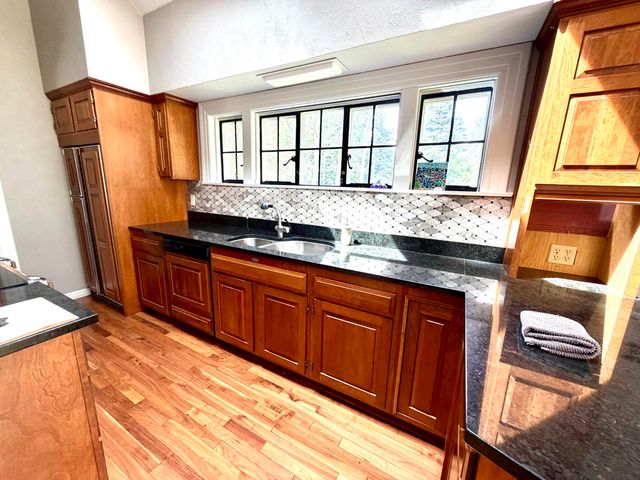 19 S Moorland Drive, Battle Creek City, MI 49015