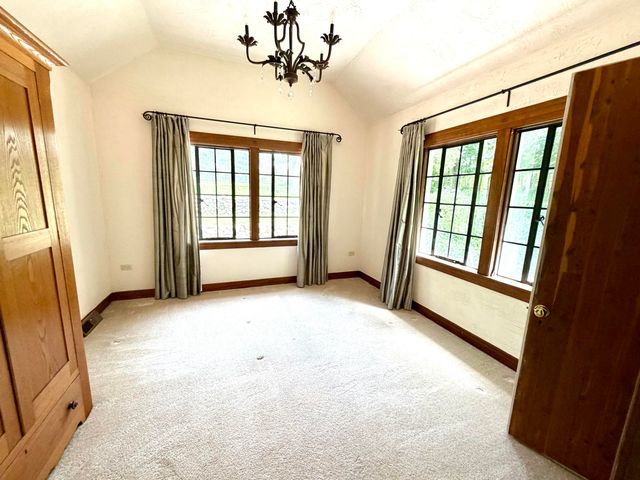 19 S Moorland Drive, Battle Creek City, MI 49015