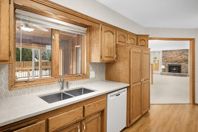 1299 Yukon Court N, Golden Valley, MN 55427