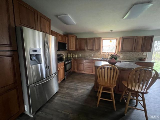 4740 E 600 s Road, Gas City, IN 46933