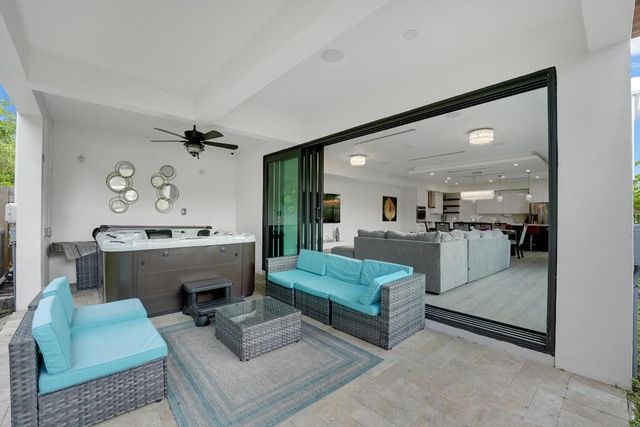 1238 NE 17th Avenue 2, Fort Lauderdale, FL 33304