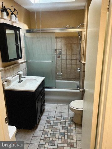 561 E CHELTENHAM AVE, Philadelphia, PA 19120