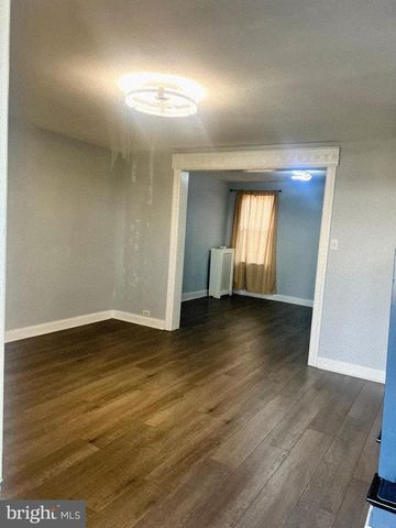 561 E CHELTENHAM AVE, Philadelphia, PA 19120