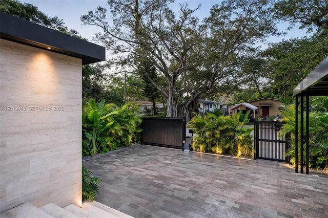3522 William Avenue, Miami, FL 33133