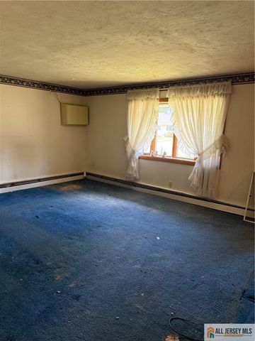 12 Stony Road, Edison, NJ 08817