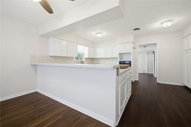 3612 Lawnview St, Corpus Christi, TX 78411
