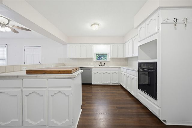 3612 Lawnview St, Corpus Christi, TX 78411