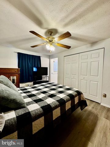 7854 TICK NECK RD, Pasadena, MD 21122