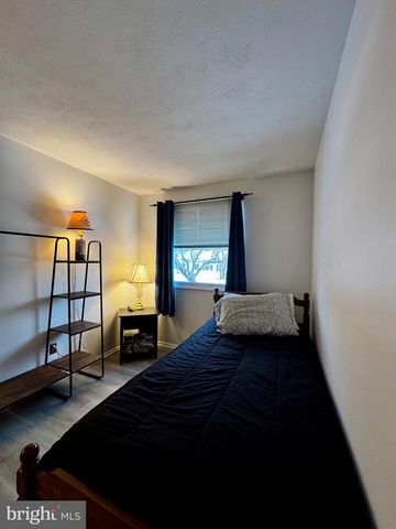 7854 TICK NECK RD, Pasadena, MD 21122