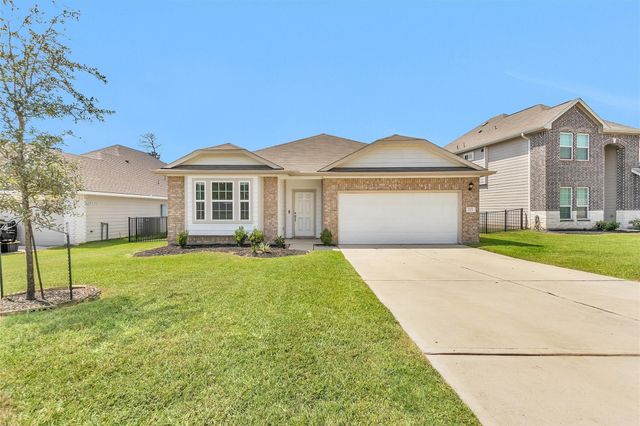 223 Shoreview Drive, Conroe, TX 77303