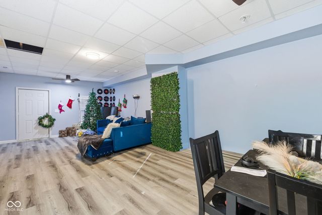 33 N Sherman Drive, Indianapolis, IN 46201