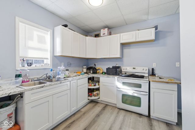 33 N Sherman Drive, Indianapolis, IN 46201