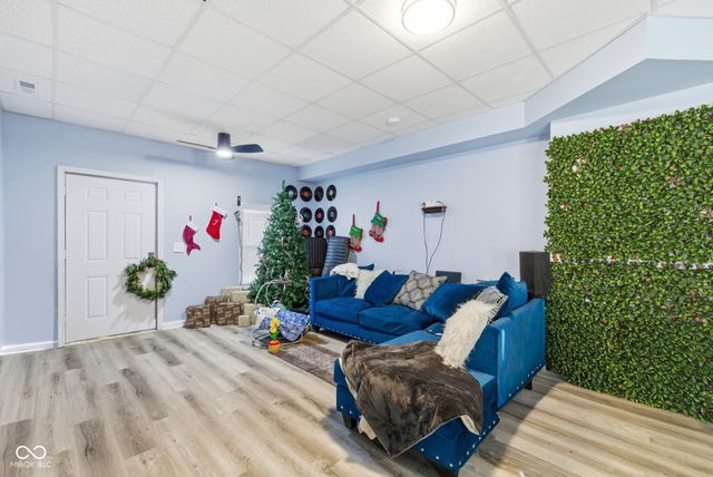 33 N Sherman Drive, Indianapolis, IN 46201