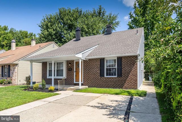228 LEONA CT, Woodbury, NJ 08096