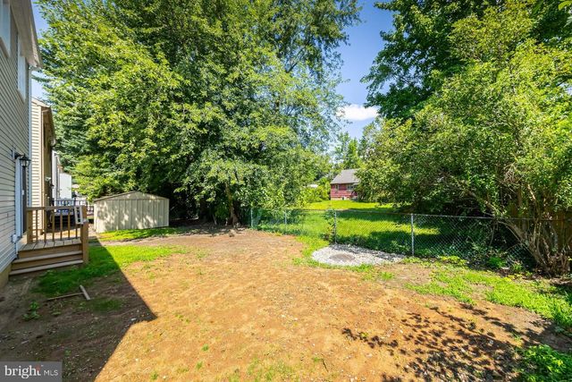 228 LEONA CT, Woodbury, NJ 08096