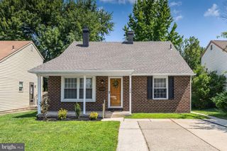 228 LEONA CT, Woodbury, NJ 08096