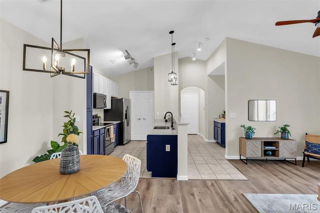 33 Kassebaum Lane 300, St Louis, MO 63129