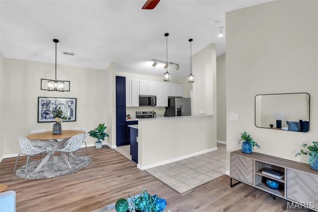 33 Kassebaum Lane 300, St Louis, MO 63129