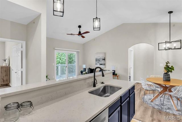 33 Kassebaum Lane 300, St Louis, MO 63129
