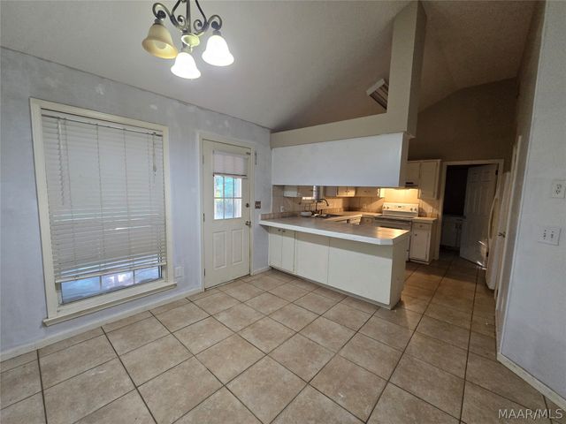 473 Forest Park Drive, Montgomery, AL 36109
