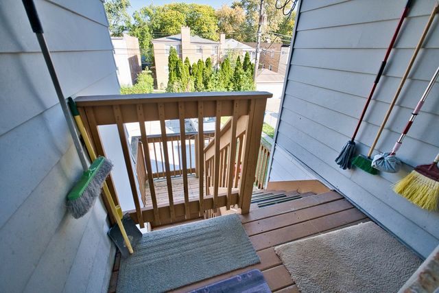 2830 W Summerdale Avenue 2, Chicago, IL 60625