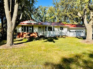 11161 Stoney Brook Drive, Grand Ledge, MI 48837