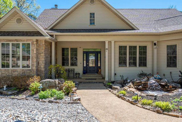 7 Aventura Trace, Hot Springs Village, AR 71909