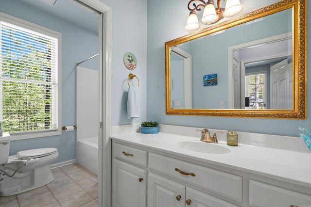 7 Aventura Trace, Hot Springs Village, AR 71909