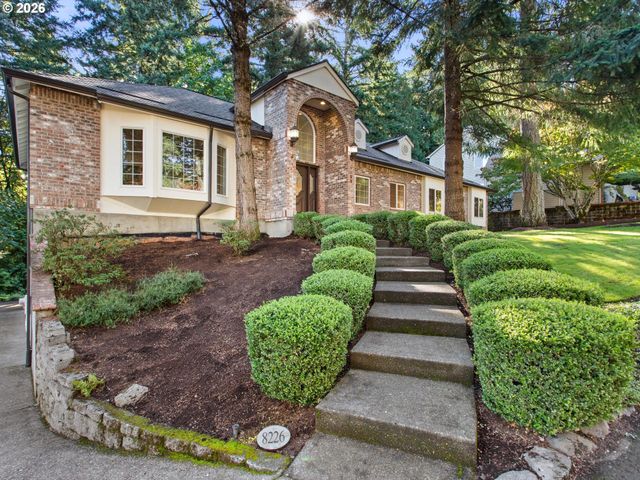 8226 Sw LIZ Pl, Beaverton, OR 97007