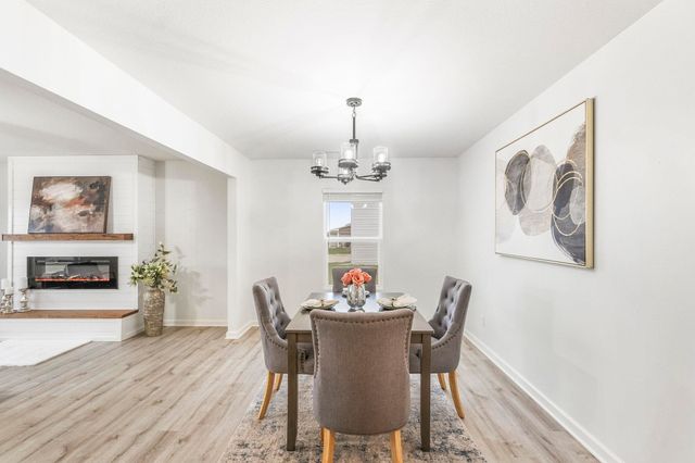 324 Post Oak Drive, Cedar Falls, IA 50613