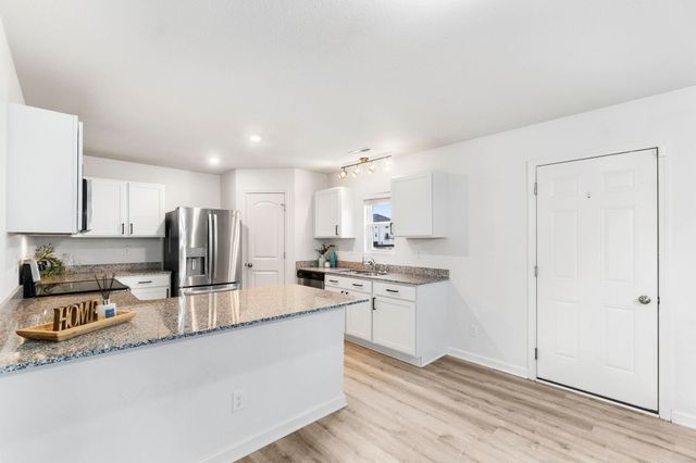 324 Post Oak Drive, Cedar Falls, IA 50613