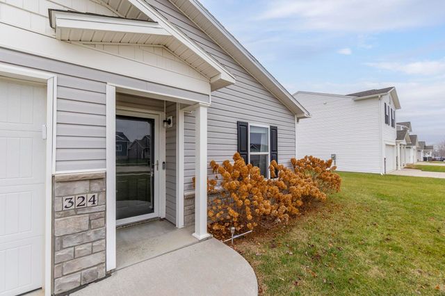 324 Post Oak Drive, Cedar Falls, IA 50613