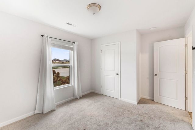 324 Post Oak Drive, Cedar Falls, IA 50613