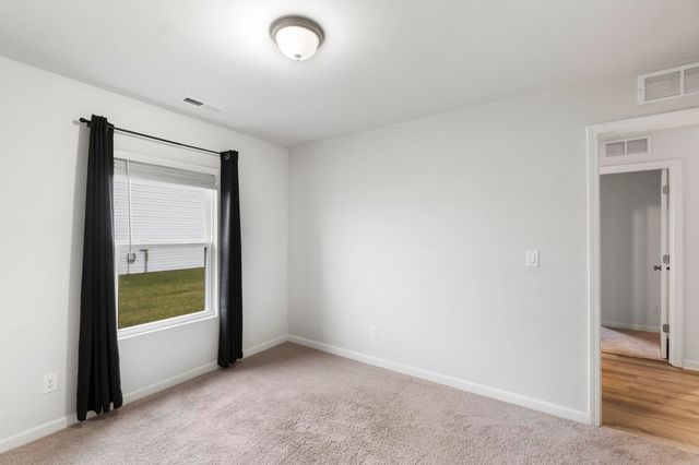 324 Post Oak Drive, Cedar Falls, IA 50613