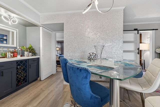 535 Hendricks Isle 208, Fort Lauderdale, FL 33301