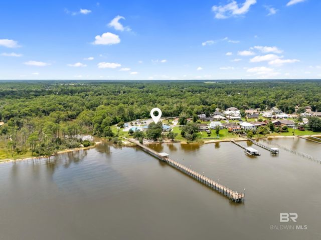 182 Defuniak Loop, Lillian, AL 36549